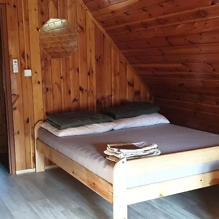 Chalet With Well Kept Fenced In Rice On The Shore