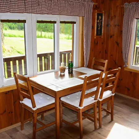 Chalet With Well Kept Fenced In Rice On The Shore
