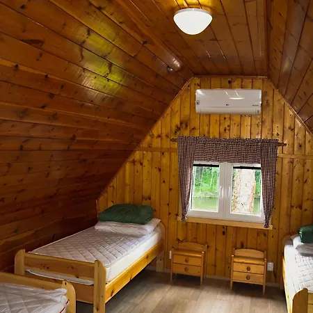 Relaxing Forest Escape With Bbq * Kyjov (Usti nad Labem)