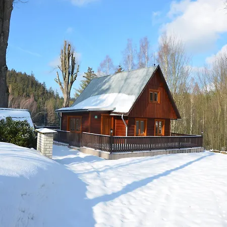 Alpstuga Relaxing Forest Escape With Bbq Kyjov (Usti nad Labem)