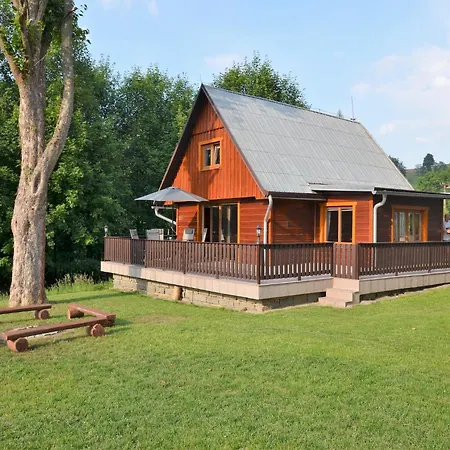 Relaxing Forest Escape With Bbq Alpstuga Kyjov (Usti nad Labem)