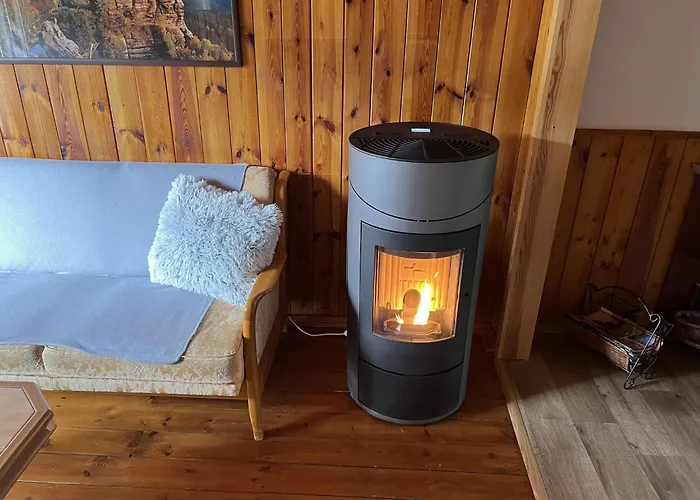 Relaxing Forest Escape With Bbq Chalet