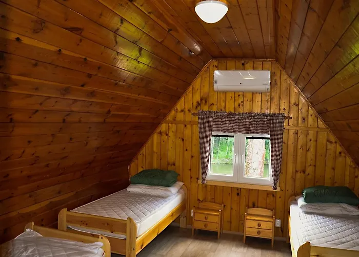 Relaxing Forest Escape With Bbq * Kyjov (Usti nad Labem)