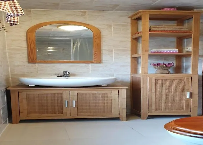 Relaxing Forest Escape With Bbq *