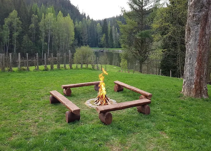 Relaxing Forest Escape With Bbq * Kyjov (Usti nad Labem)
