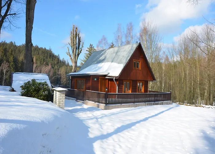 Chalet Relaxing Forest Escape With Bbq Kyjov (Usti nad Labem)