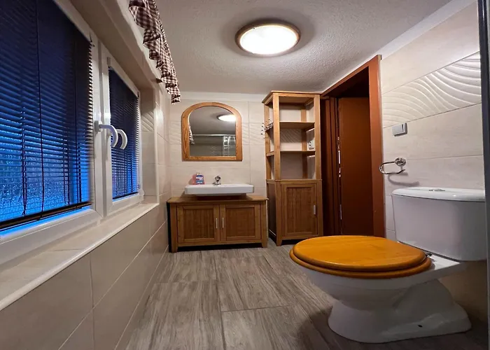 Relaxing Forest Escape With Bbq Kyjov (Usti nad Labem)